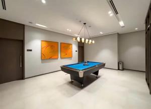 Бильярд в Grande-5703,2 BHK Down Town, Dubai
