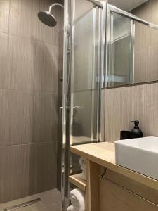 Koupelna v ubytování Ktima Lomvàrdia