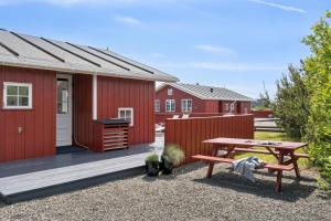 Tòa nhà nơi nhà nghỉ dưỡng tọa lạc