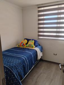 Postel nebo postele na pokoji v ubytování DEPARTAMENTO AVENIDA PACIFICO. SECTOR PUERTA DEL MAR + 16 fotografií