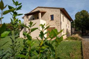 Budova, kde se farma nachází