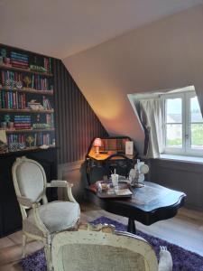 Χώρος καθιστικού στο La Demeure du Collectionneur