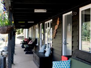 Φωτογραφία από το άλμπουμ του YHA Jordans - Partner 