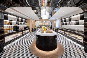 Φαγητό σε αυτό το ξενοδοχείο ή κάπου εκεί κοντά