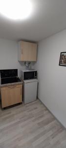 Η κουζίνα ή μικρή κουζίνα στο Les gîtes d'Esika