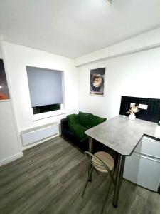 Гостиная зона в Home in Preston City Center +4 фотографии