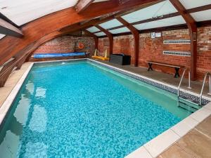 Πισίνα στο ή κοντά στο Moortown House