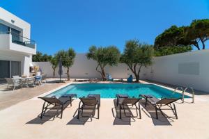 Bazén v ubytování Gioiello Villa nebo v jeho okolí