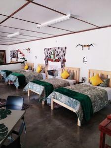 Ένα ή περισσότερα κρεβάτια σε δωμάτιο στο 2K City Studios Not Self catering