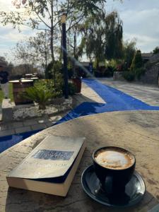 Fotografie z fotogalerie ubytování Navy Inn & Bungalows v destinaci Arnavutköy