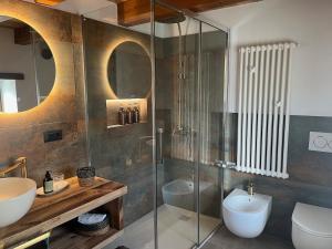 Ένα μπάνιο στο Little Wild House +16 φωτογραφίες