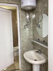 Koupelna v ubytování عجلون صخره