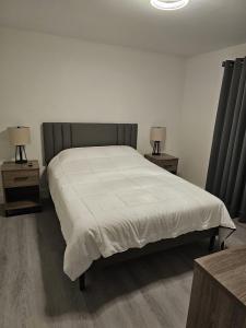 Ένα ή περισσότερα κρεβάτια σε δωμάτιο στο Fabulous private villa walking distance to the beach +12 φωτογραφίες