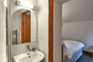 Ένα μπάνιο στο Finest Retreats - Ivy Cottage, Great Houndbeare Farm +18 φωτογραφίες