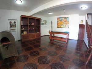 Thư viện trong chỗ nghỉ nhà dân