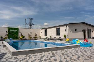 La alberca dentro o cerca de Santorini Villa with pool near airport 17 fotos más