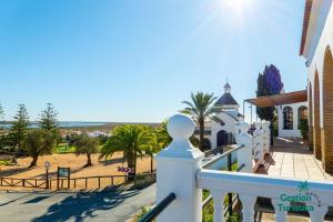 En balkon eller terrasse på Casa grande en la Ermita de la Bella