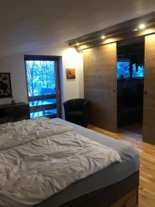 En eller flere senge i et værelse på I'd Love To Be Home