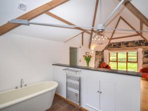 Galería fotográfica de 5 Bed in South Tawton 73264 en North Tawton 22 fotos más