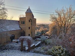Tower Apartment Sarlat v zimě