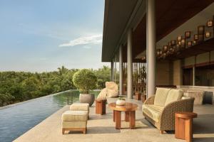 Балкон или терраса в JW Marriott Cam Ranh Bay Resort & Spa