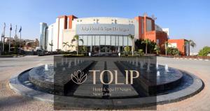 Tòa nhà nơi khách sạn tọa lạc