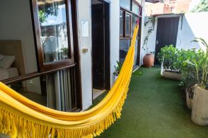 En have udenfor Habitación céntrica con desayuno y baño privado