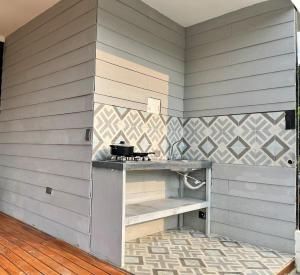 Η κουζίνα ή μικρή κουζίνα στο Villa de lujo en Villeta con Piscina privada y vista a la Montaña