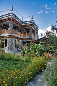 Κήπος έξω από το Semba retreat