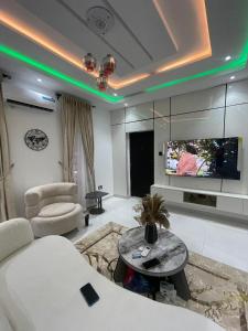 Posezení v ubytování Tee Motley shortlet