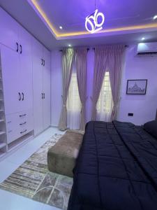 Fotografie z fotogalerie ubytování Tee Motley shortlet v destinaci Ejigbo