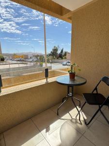 En balkon eller terrasse på PIEZA EN CONDOMINIo