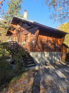 Το κτήριο όπου στεγάζεται  το σαλέ