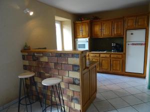 Η κουζίνα ή μικρή κουζίνα στο Gite des Compans