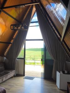 Χώρος καθιστικού στο Chalés JH