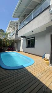 Πισίνα στο ή κοντά στο Residência da Kel