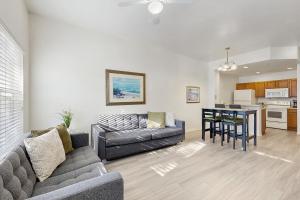 Køkken eller tekøkken på Coconut Bungalow #103