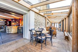 Εστιατόριο ή άλλο μέρος για φαγητό στο Chambres D'hôtes Le Palmier