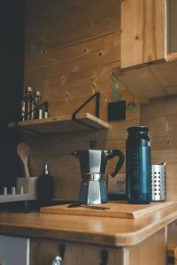 Η κουζίνα ή μικρή κουζίνα στο Homnest - Confins des Domes - Volvic & Vulcania