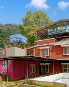 Budova, kde se ubytování v soukromí nachází + 32 fotografií