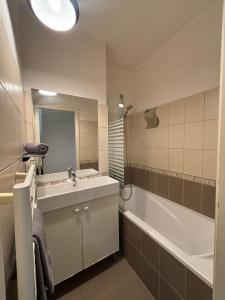 Ένα μπάνιο στο La Belle Breisach - Pop et Arty - Near Colmar