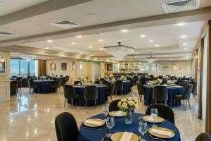 Ресторан / где поесть в Hotel Residence Plaza +67 фотографий