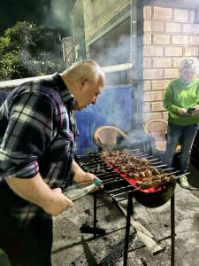 Tiện nghi BBQ cho khách tại nhà khách
