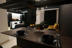 a kitchen with two bowls on a counter in a room at Il Moro Luxury Rooms in Siracusa