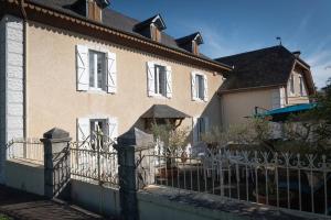 Το κτήριο όπου στεγάζεται  η παραθεριστική κατοικία