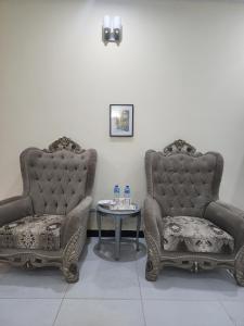 Posezení v ubytování Mehran House + 3 fotografie