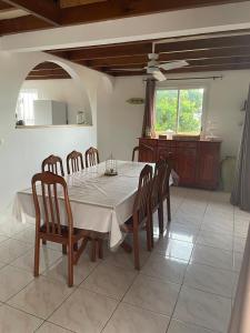 Imagine din galeria proprietății Le Strelitzia în Saint-Philippe