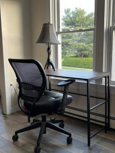 Billede fra billedgalleriet på Modern Studio Retreat Minutes from Downtown Burlington i Colchester