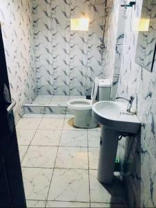 Ένα μπάνιο στο LuxApartments