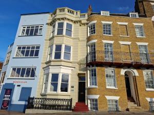 Bygningen som feriehuset ligger i